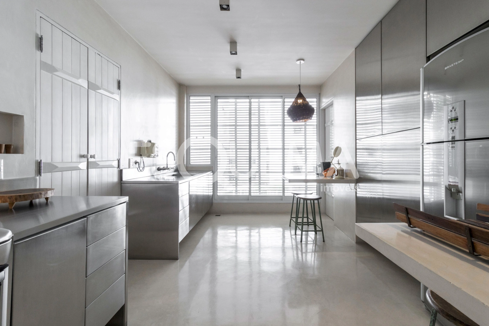 Apartamento reformado no Jardim América - Imagem 15