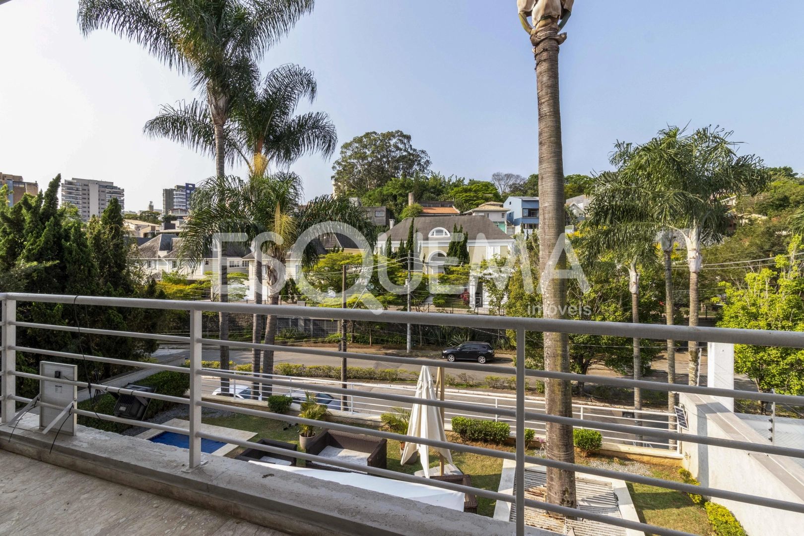 Casa próxima à praça Vinícius de Moraes - Imagem 15