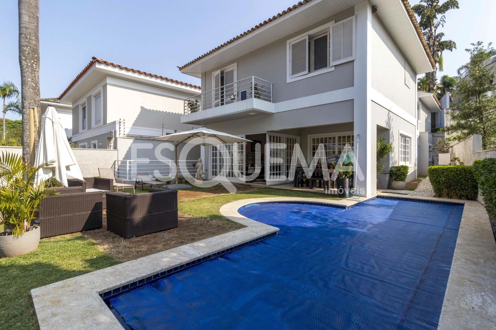 Casa próxima à praça Vinícius de Moraes - Imagem 3