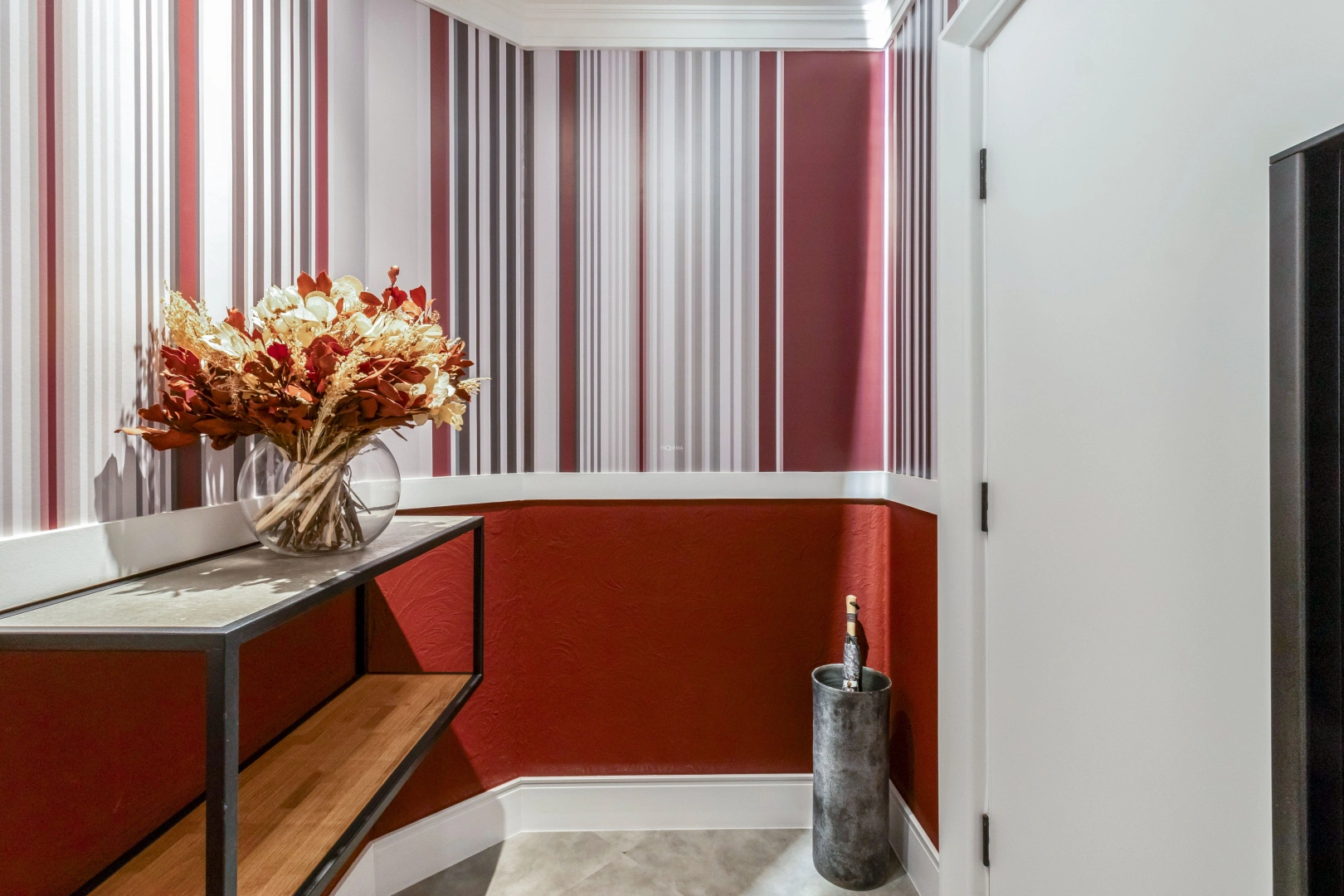 Apartamento reformado com vista privilegiada - Imagem 11