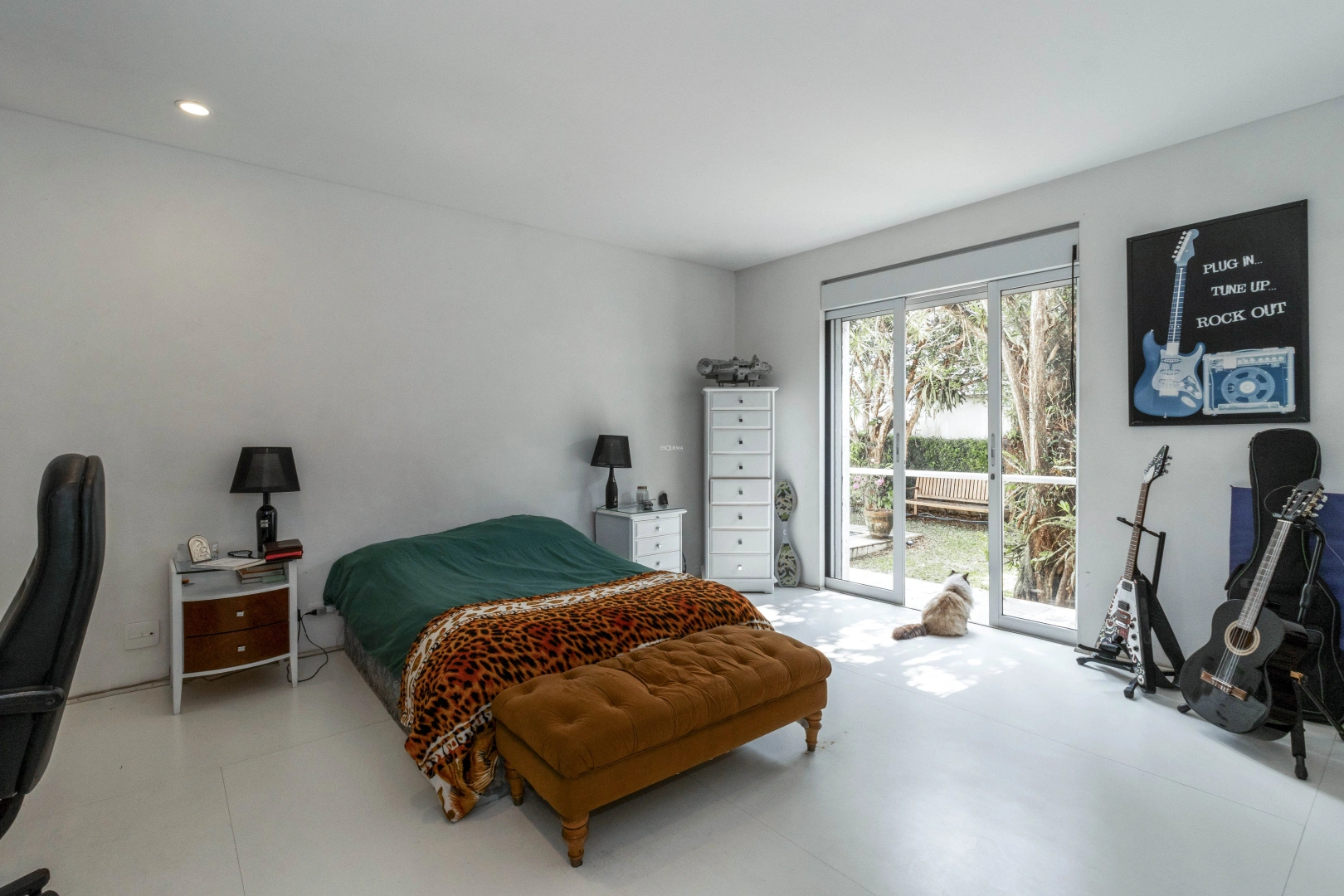 Casa em rua fechada ao lado do Parque Ibirapuera - Imagem 13