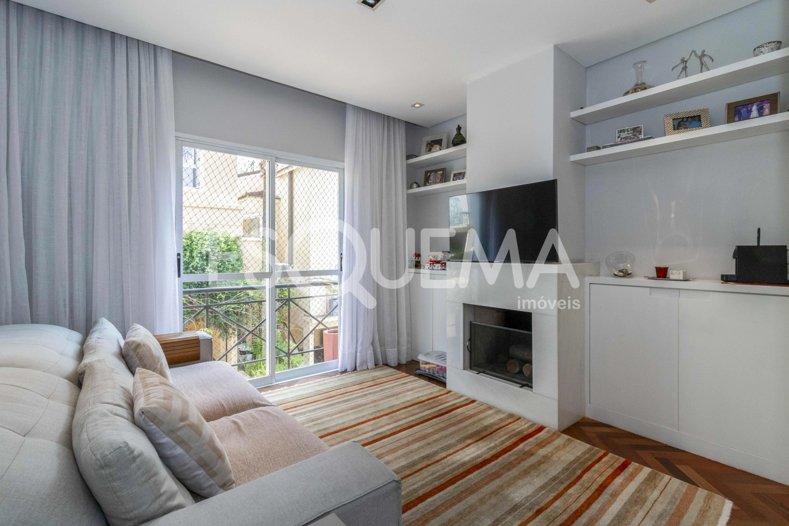 Casa em condomínio fechado com piscina - Imagem 12