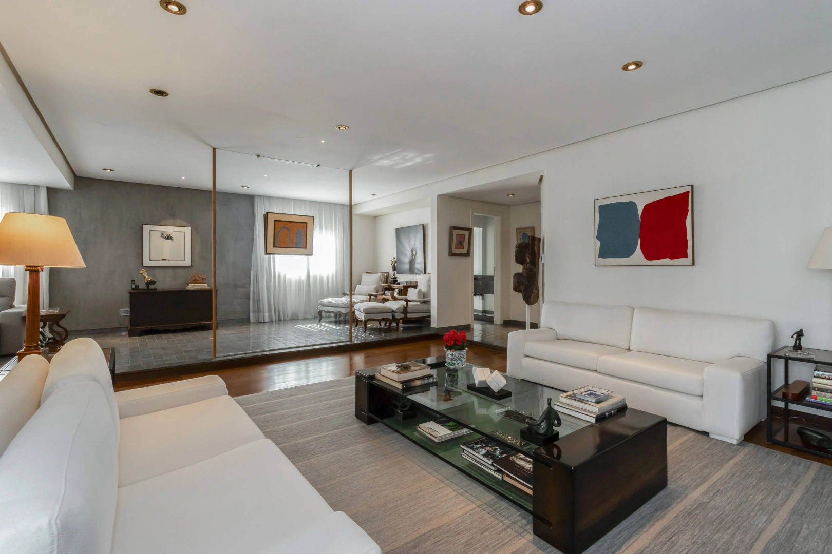 Apartamento agradável a passos da Praça Pereira Coutinho - Imagem 5
