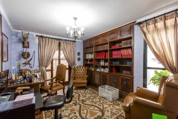 Casa com piscina climatizada