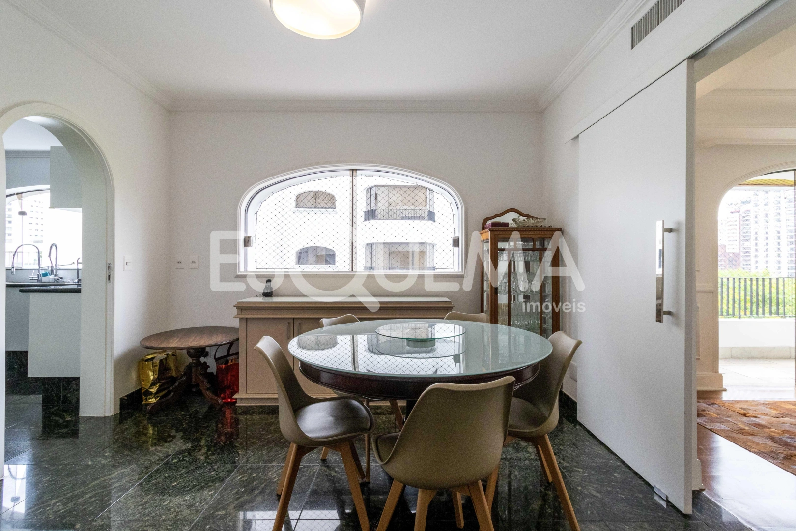 Apartamento com vista aberta - Imagem 11