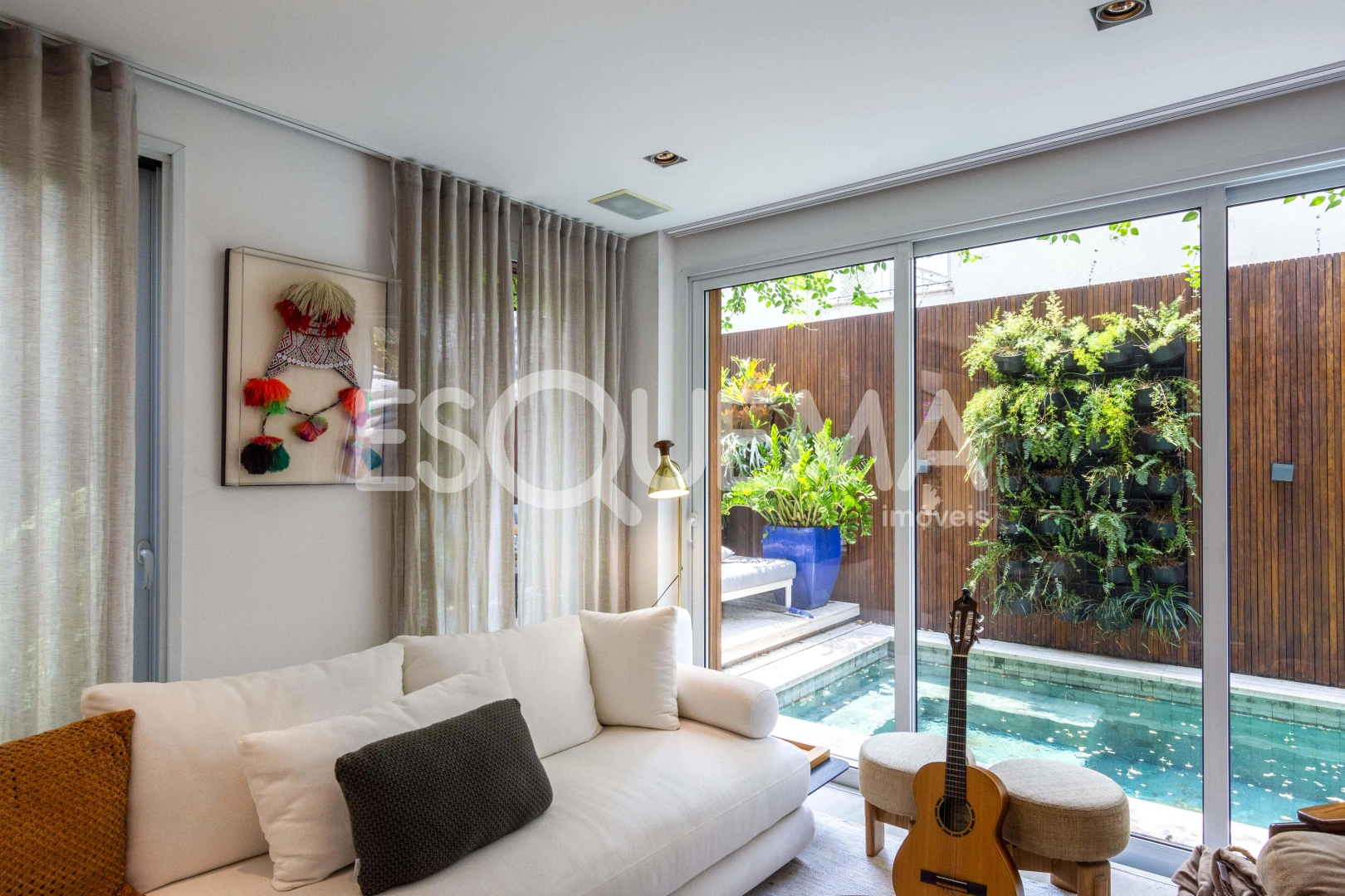 Casa reformada em condomínio - Imagem 7