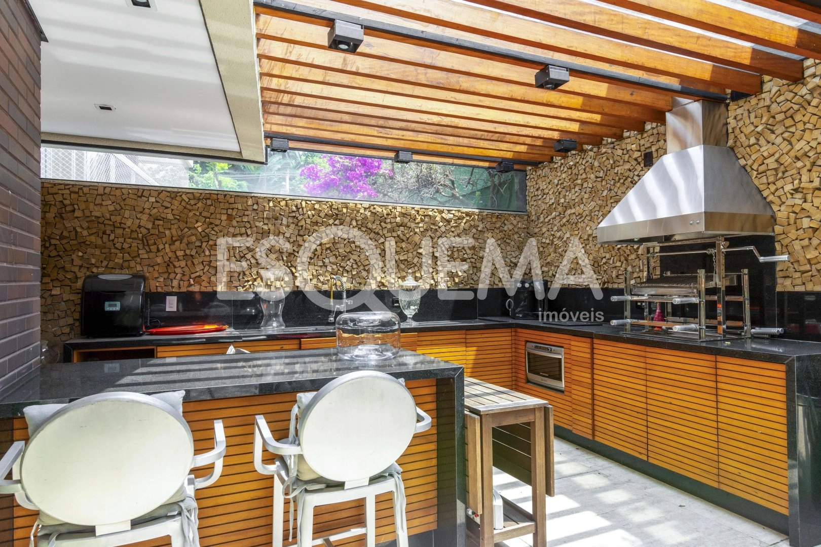 Casa reformada em condomínio - Imagem 9