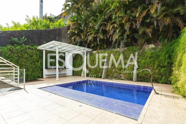 Casa com jardim e vista em rua tranquila no Jardim Guedala