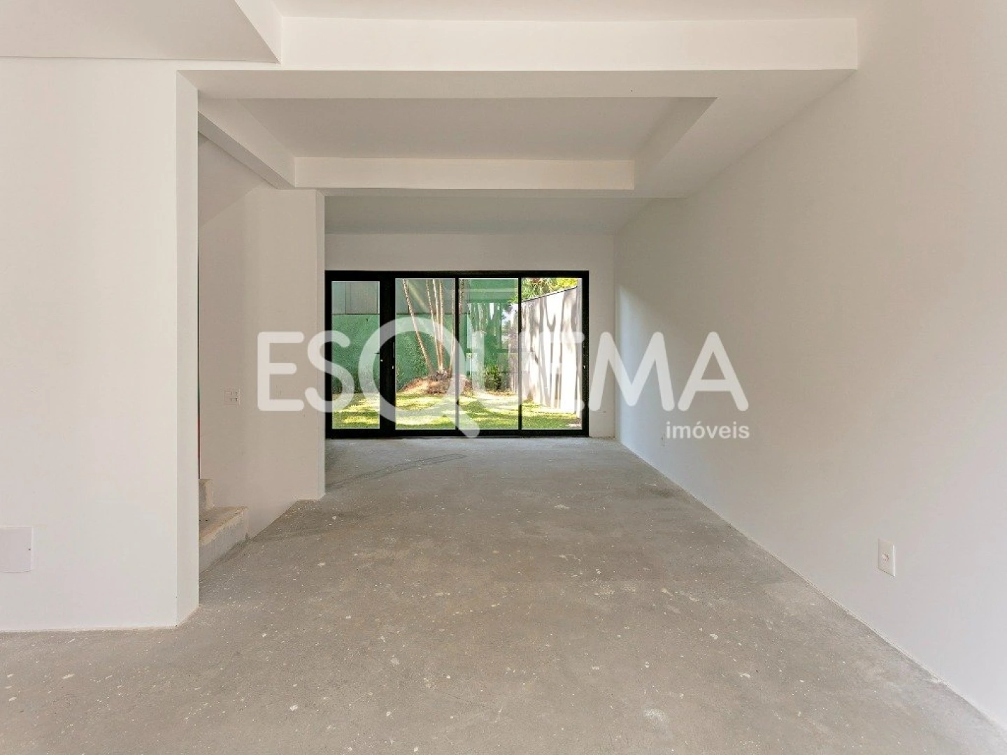 Casa em condomínio fechado com projeto sustentável e segurança reforçada - Imagem 9