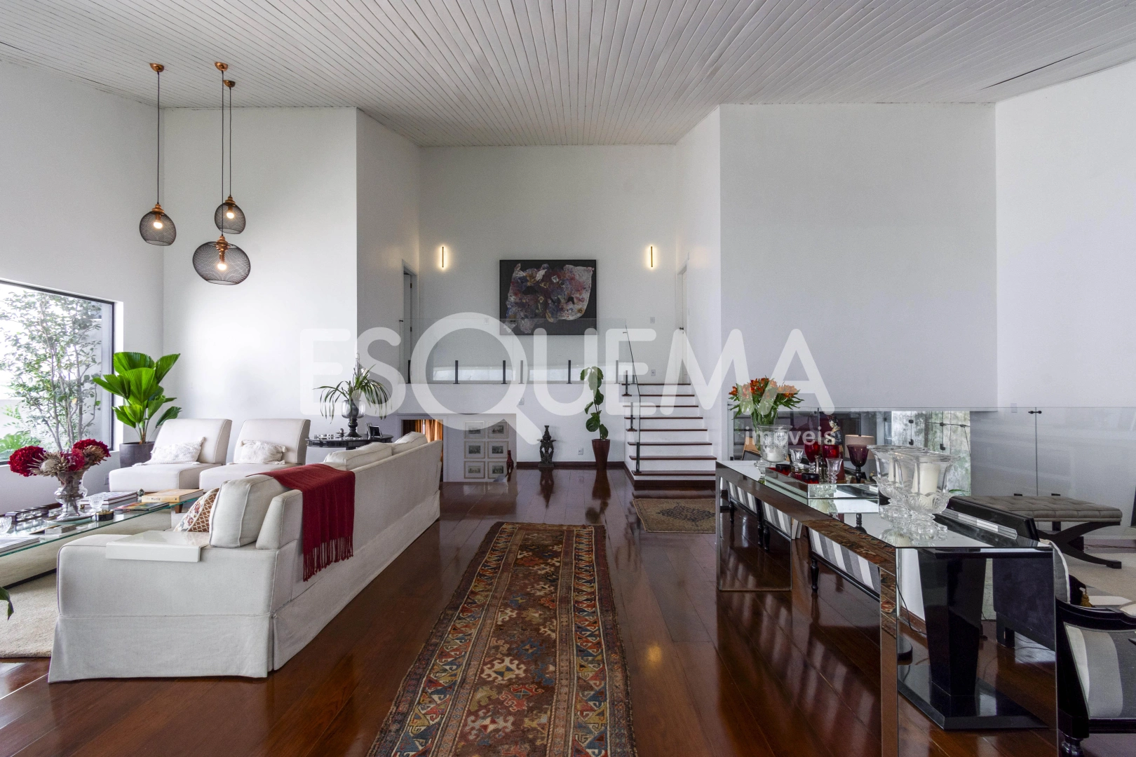 Casa moderna e ampla - Imagem 6