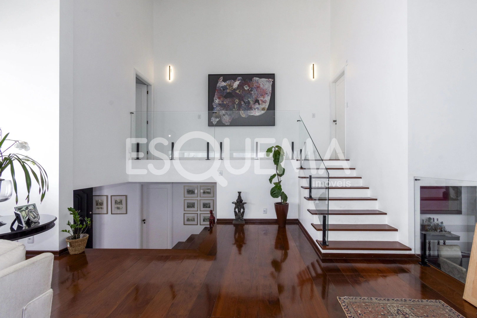 Casa moderna e ampla - Imagem 9