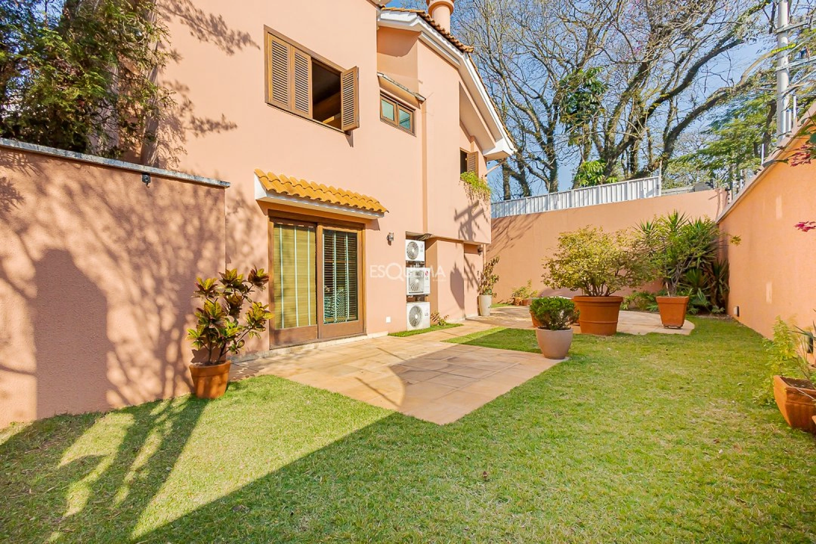 Casa moderna em condomínio próximo ao Fasano Cidade Jardim - Imagem 2