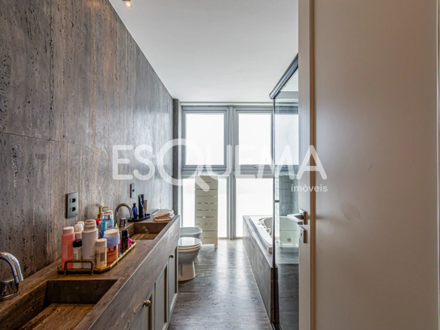 Casa em condomínio ao lado do Fasano Tennis Club - Imagem 12