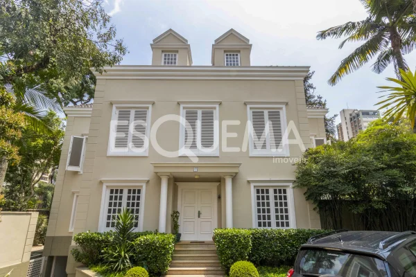 Casa em condomínio fechado