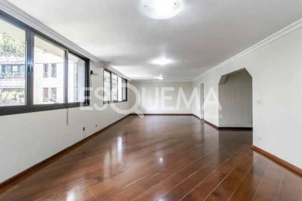 Apartamento próximo ao Clube Pinheiros