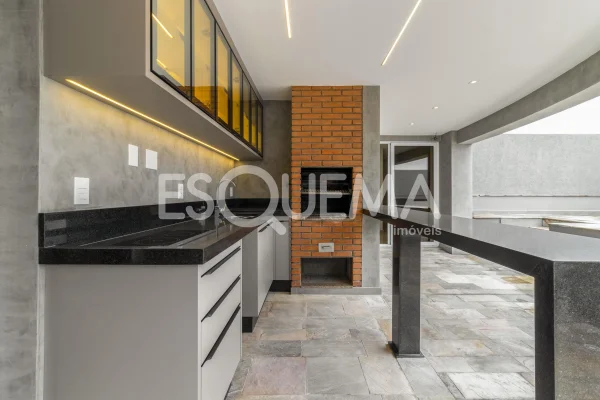 Cobertura ampla com espaço gourmet