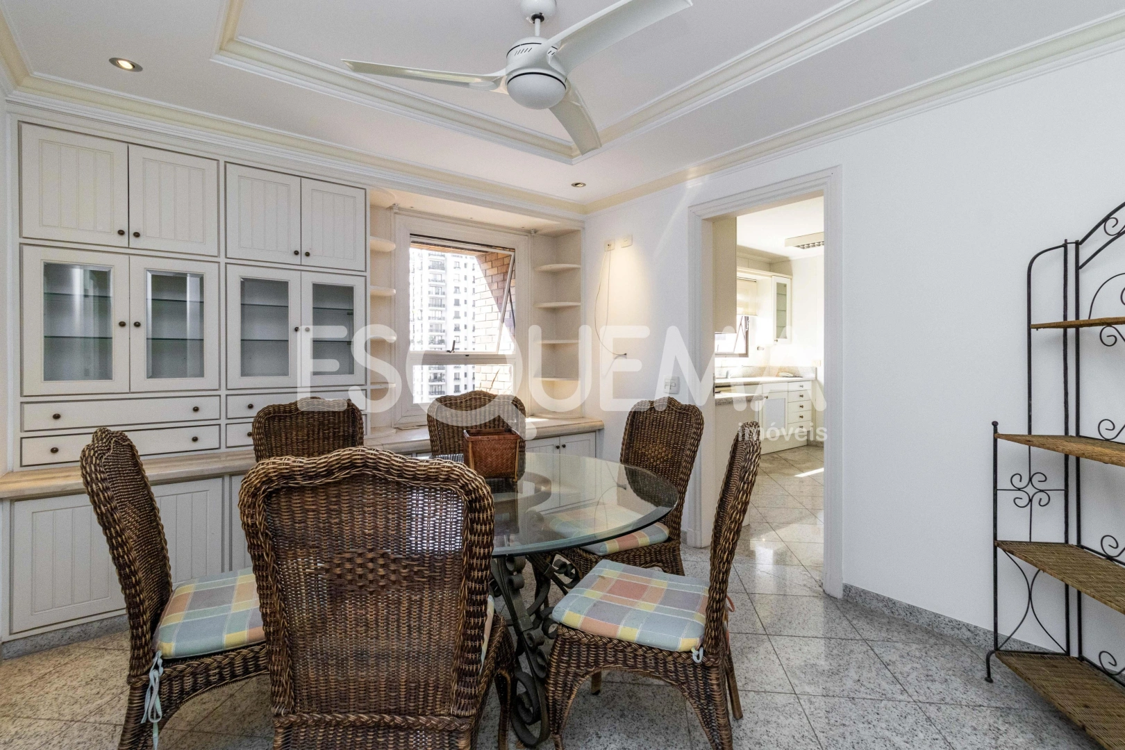 Apartamento próximo à Praça Pereira Coutinho - Imagem 14