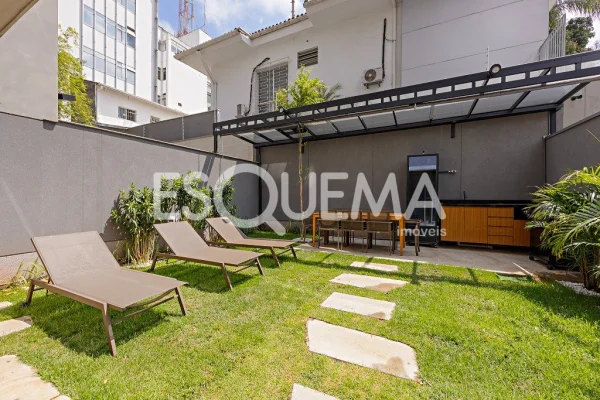 Apartamento garden mobiliado com área externa privativa