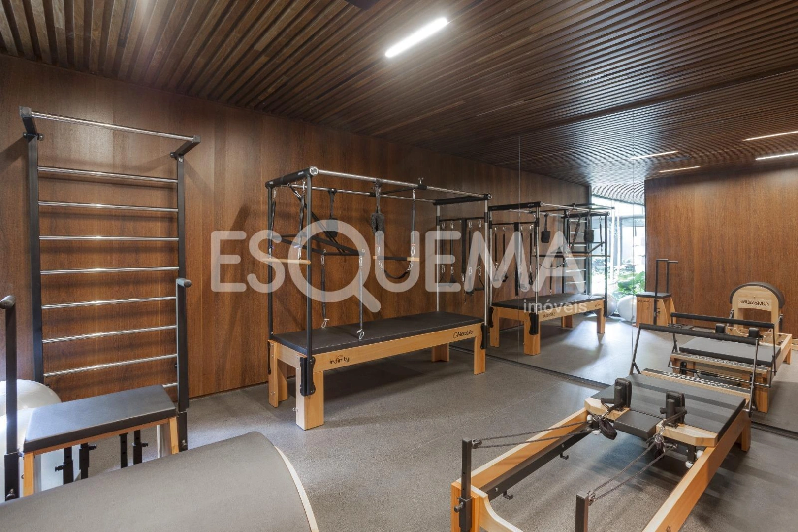 Apartamento em prédio novo e moderno - Imagem 14