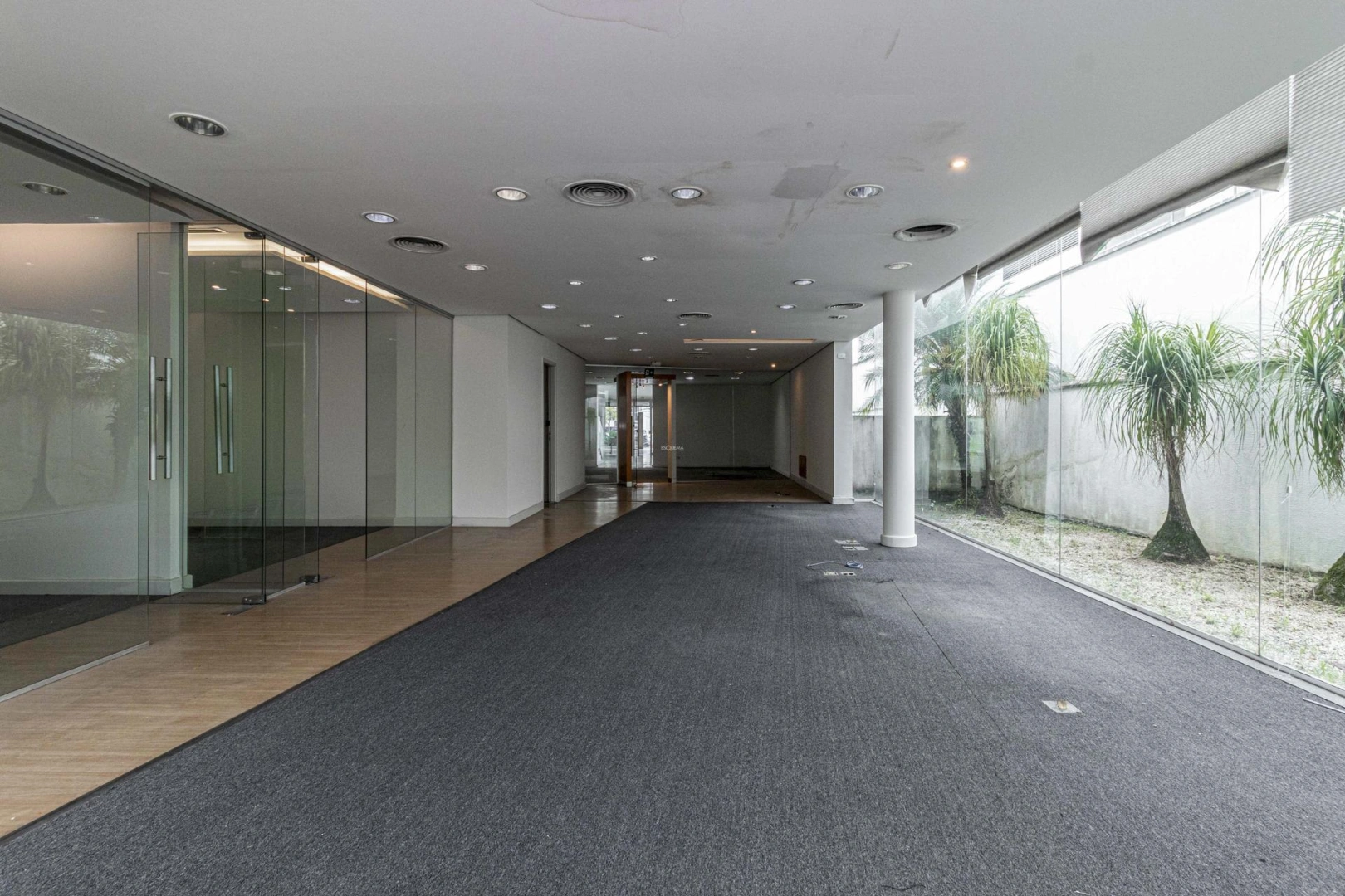 Prédio comercial em avenida de grande fluxo - Imagem 3