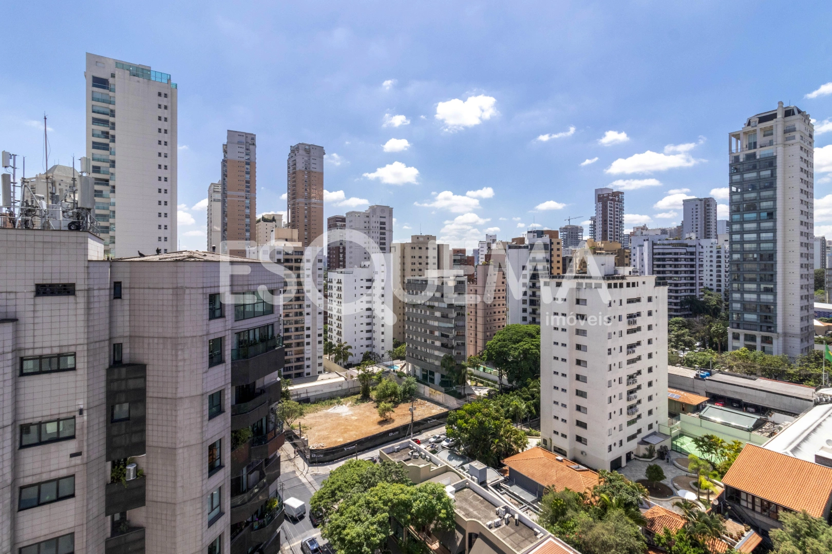 Apartamento com 4 suites próximo à Escola Mobile - Imagem 9