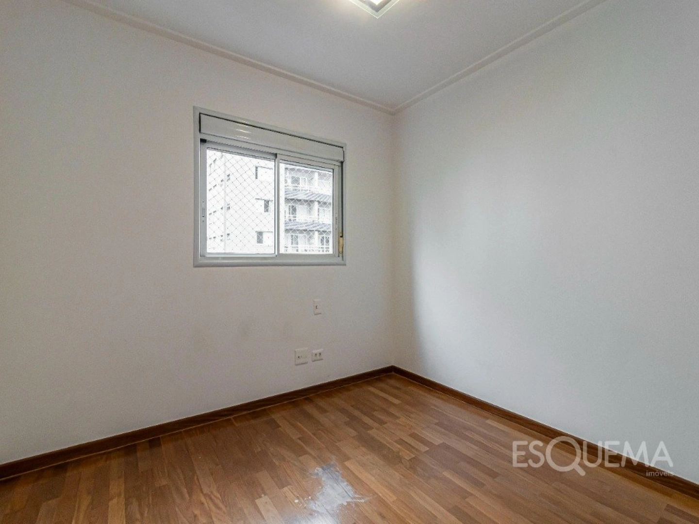 Apartamento com 3 suítes e vista aberta em rua tranquila do Itaim Bibi - Imagem 9