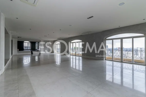 Apartamento com vista para o skyline urbano