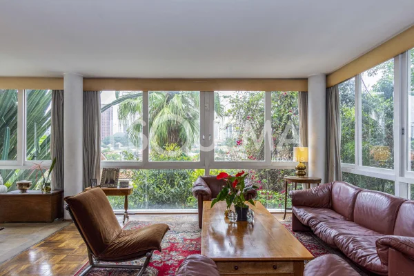 Casa com vista, projetada por Bratke