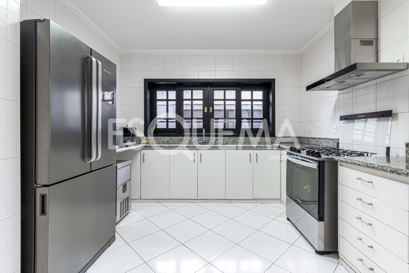 Casa em rua sem saída e reformada com projeto de Ricardo Julião - Imagem 15
