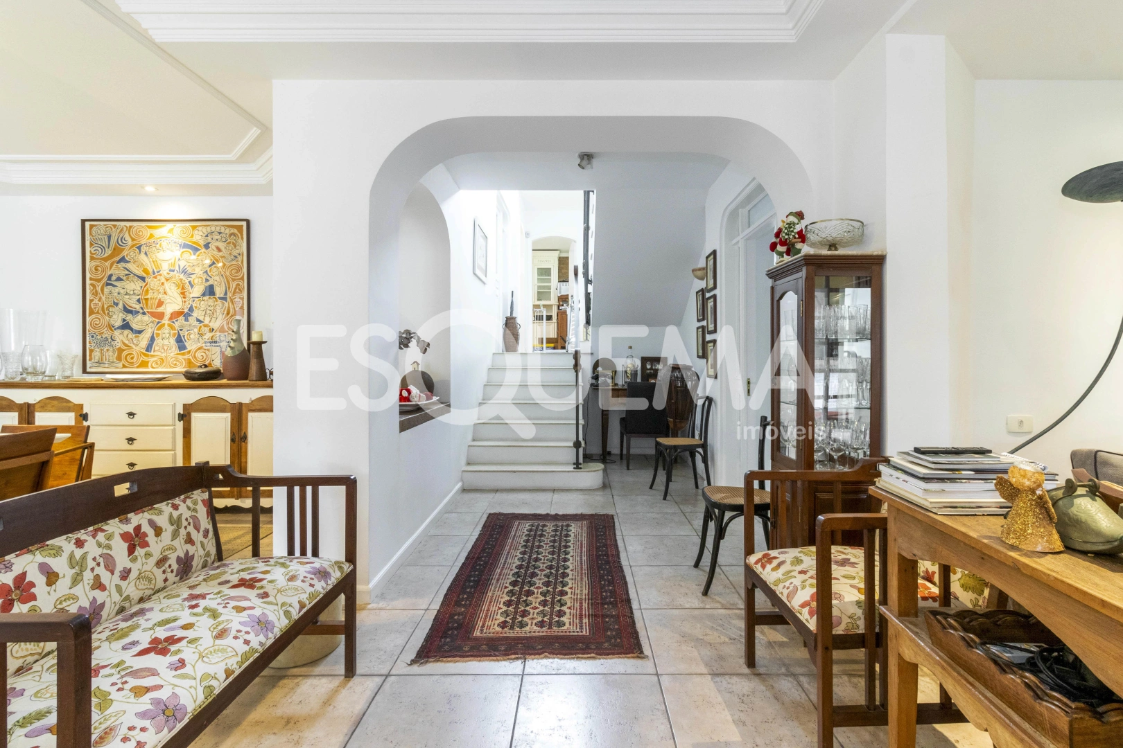 Casa em bairro tranquilo e arborizado - Imagem 6