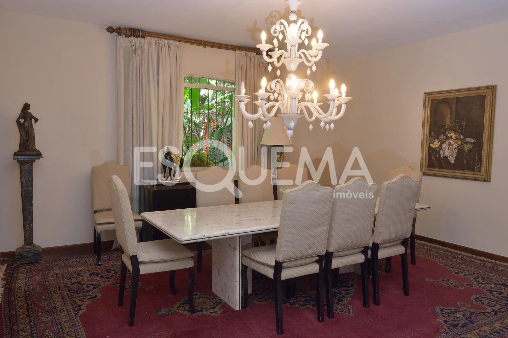 Casa em rua fechada, com projeto diferenciado - Imagem 7