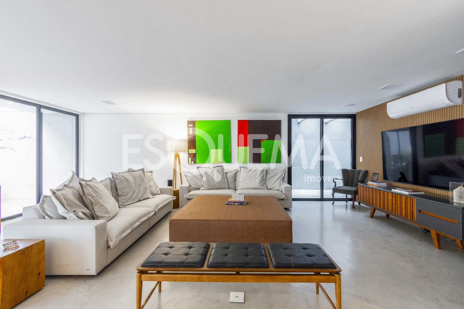 Casa reformada e com muito verde - Imagem 2