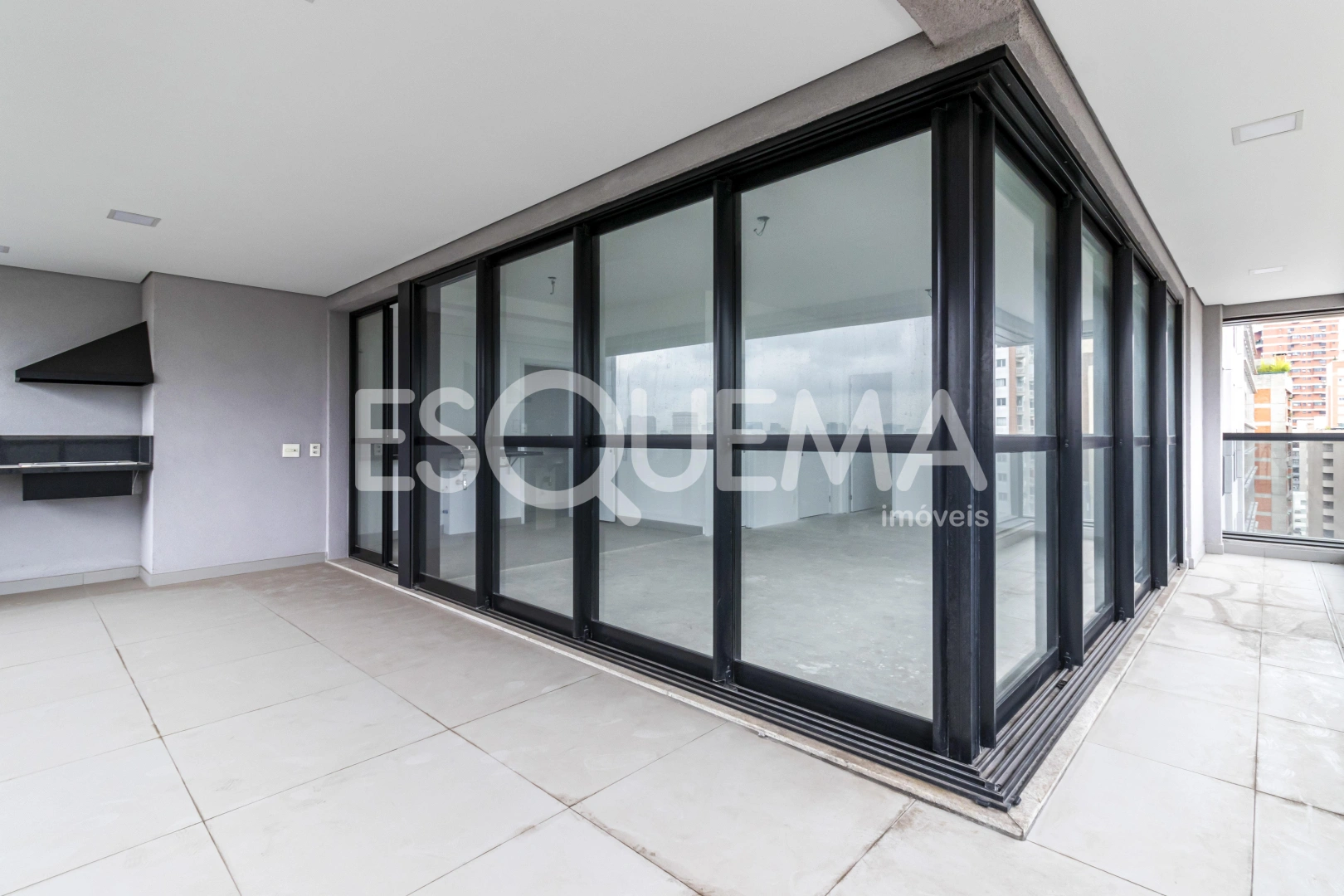 Apartamento com vista panorâmica - Imagem 15