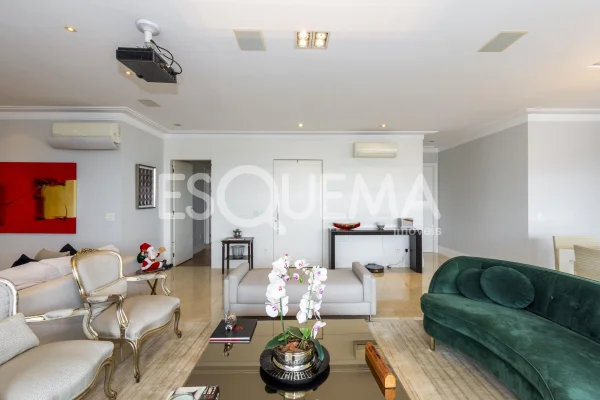 Apartamento de alto padrão em Moema Pássaros, assinado pela arquiteta Jóia Bergamo