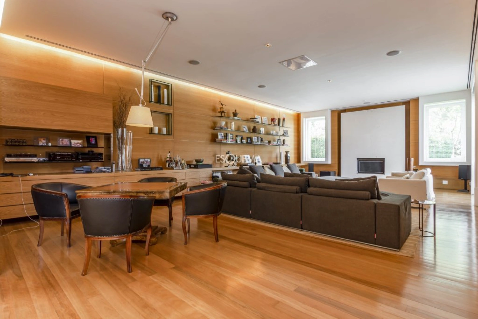 Casa com projeto de João Armentano próxima ao Clube Hípico - Imagem 13