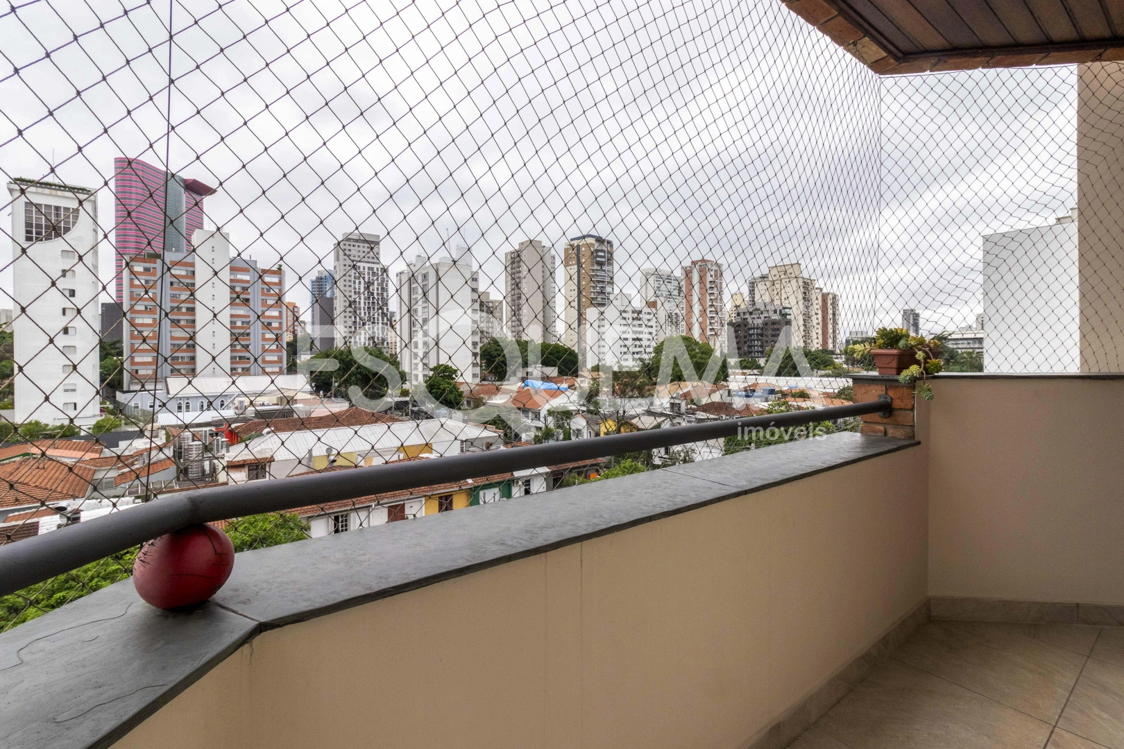 Apartamento reformado em Pinheiros - Imagem 2