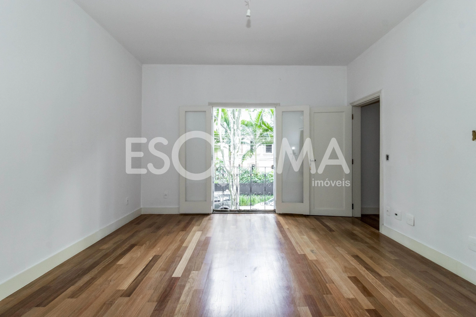 Casa reformada pronta para morar no Jardim Paulistano - Imagem 13