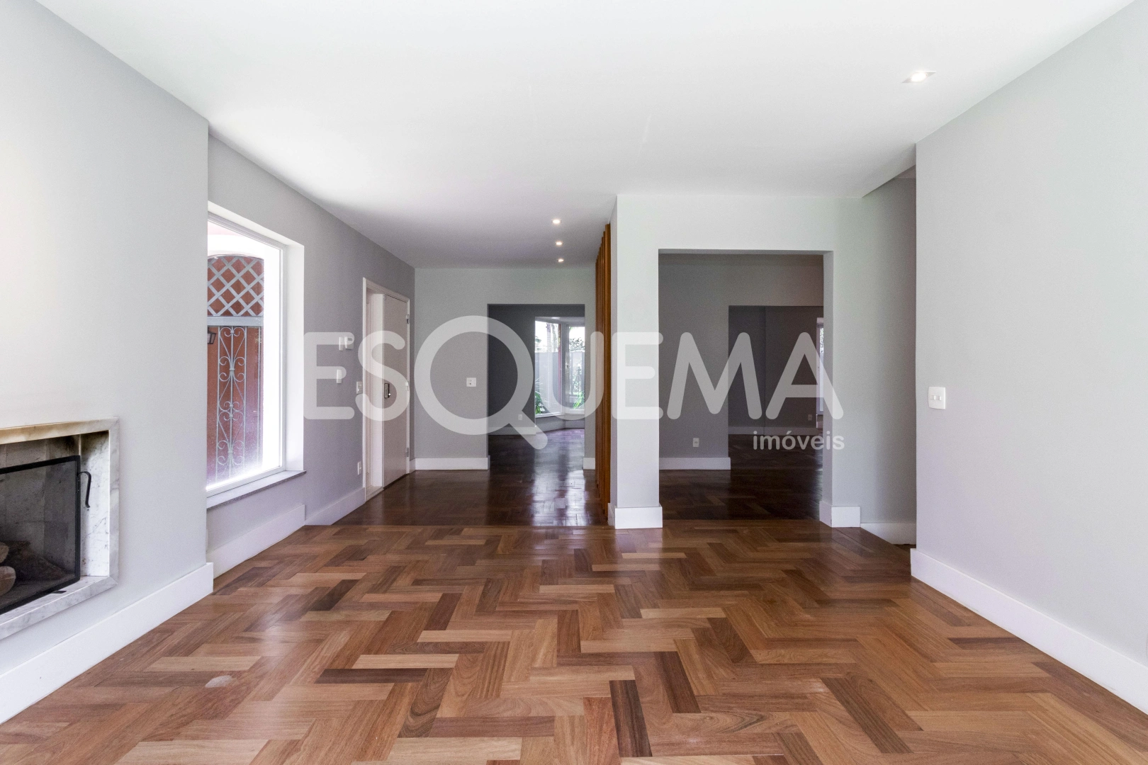Casa reformada pronta para morar no Jardim Paulistano - Imagem 5
