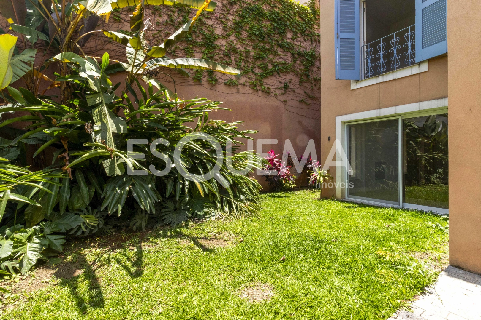 Casa reformada pronta para morar no Jardim Paulistano - Imagem 6