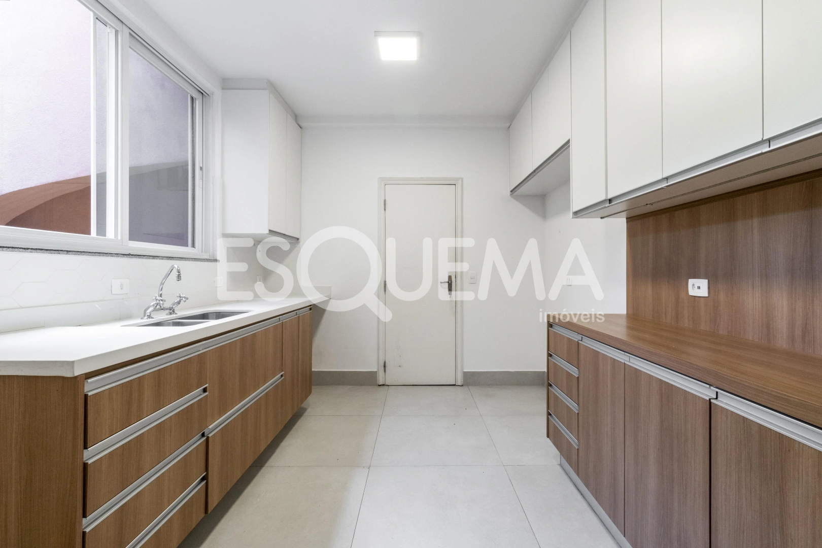 Casa reformada pronta para morar no Jardim Paulistano - Imagem 7