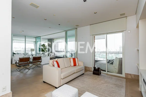 Apartamento próximo ao Parque Ibirapuera, com lazer completo