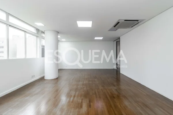 Conjunto comercial no coração da Avenida Paulista