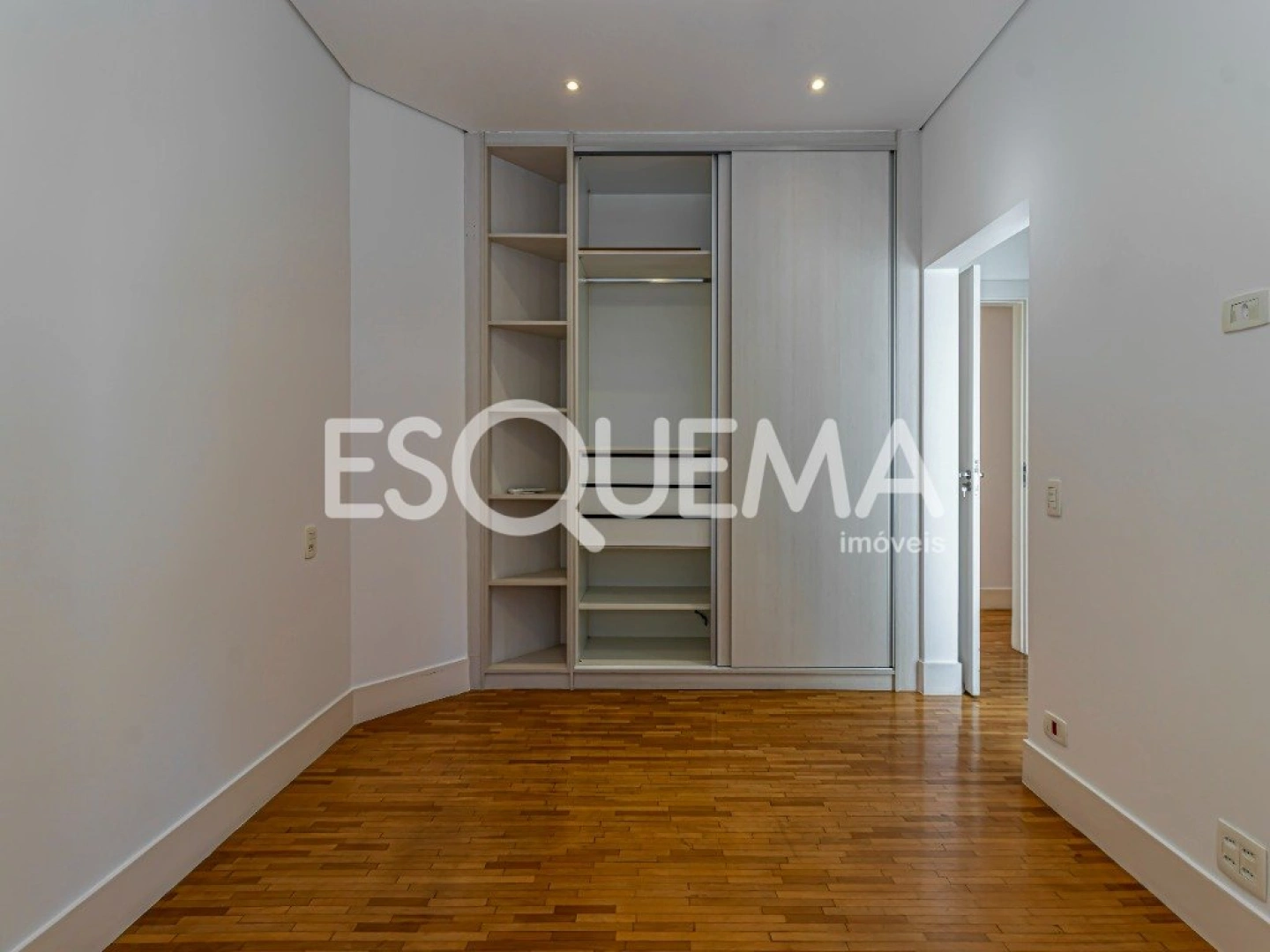 Apartamento reformado em Moema Pássaros - Imagem 12