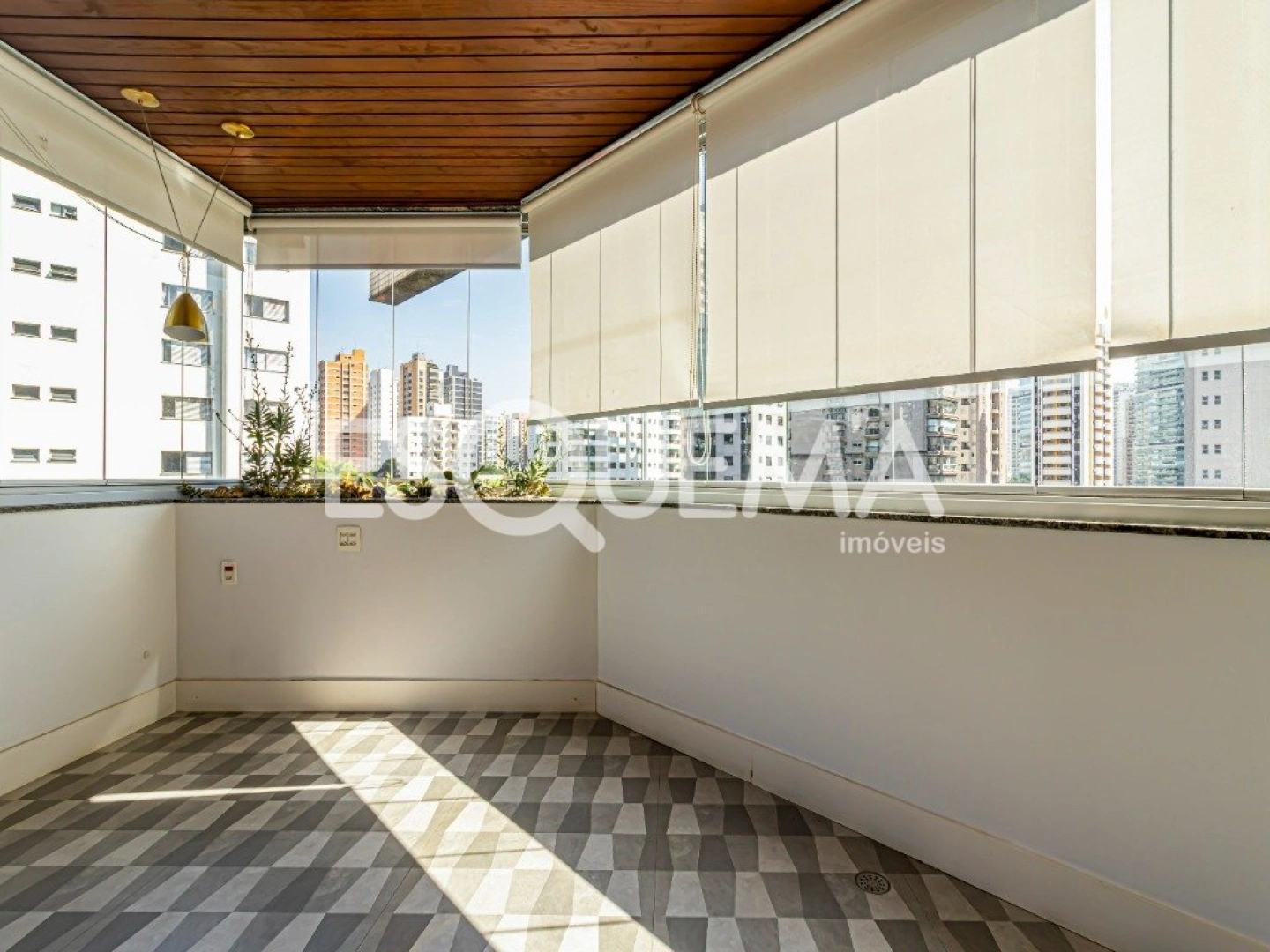 Apartamento reformado em Moema Pássaros - Imagem 3