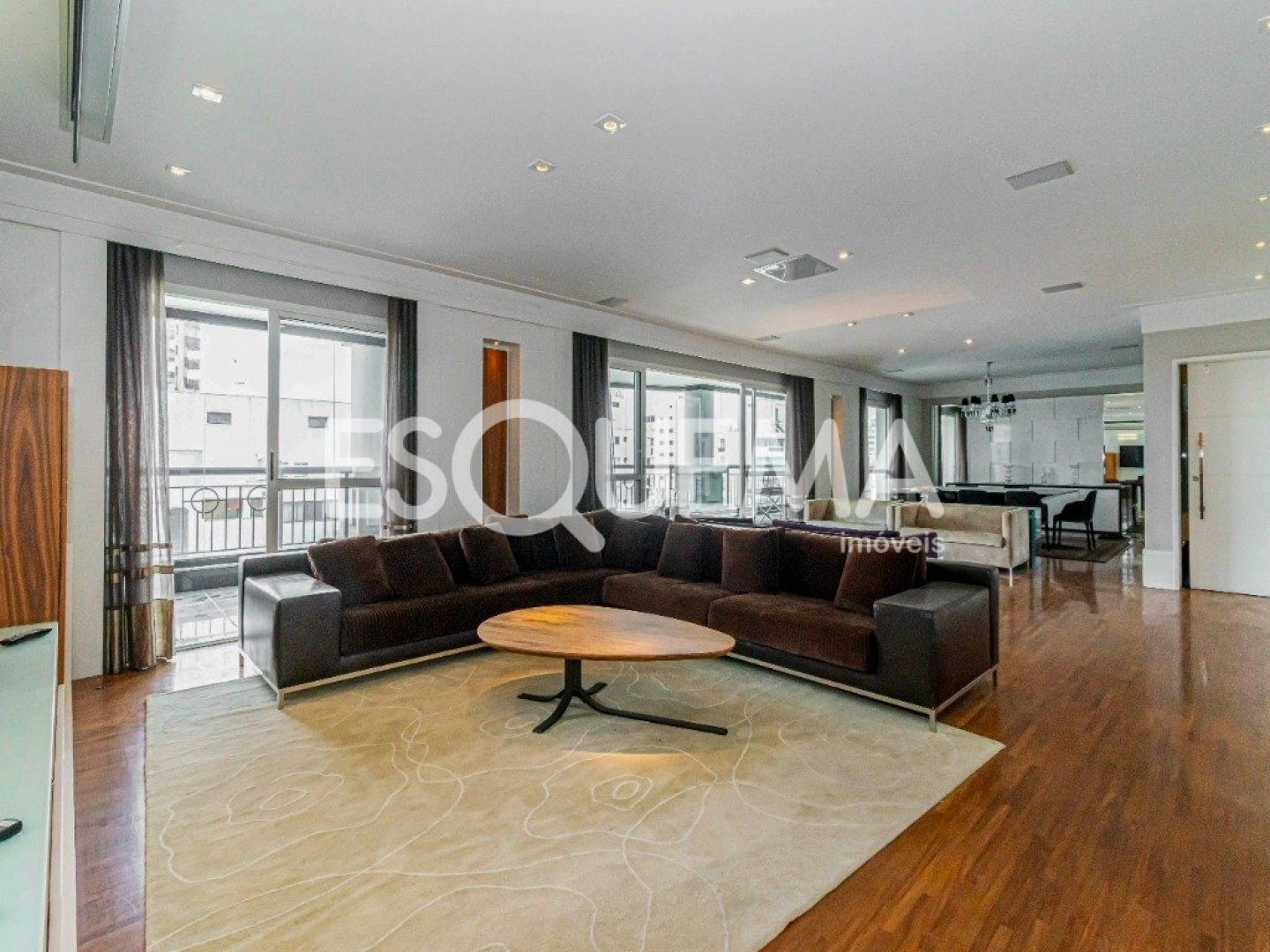 Apartamento luxuoso e bem localizado - Imagem 4