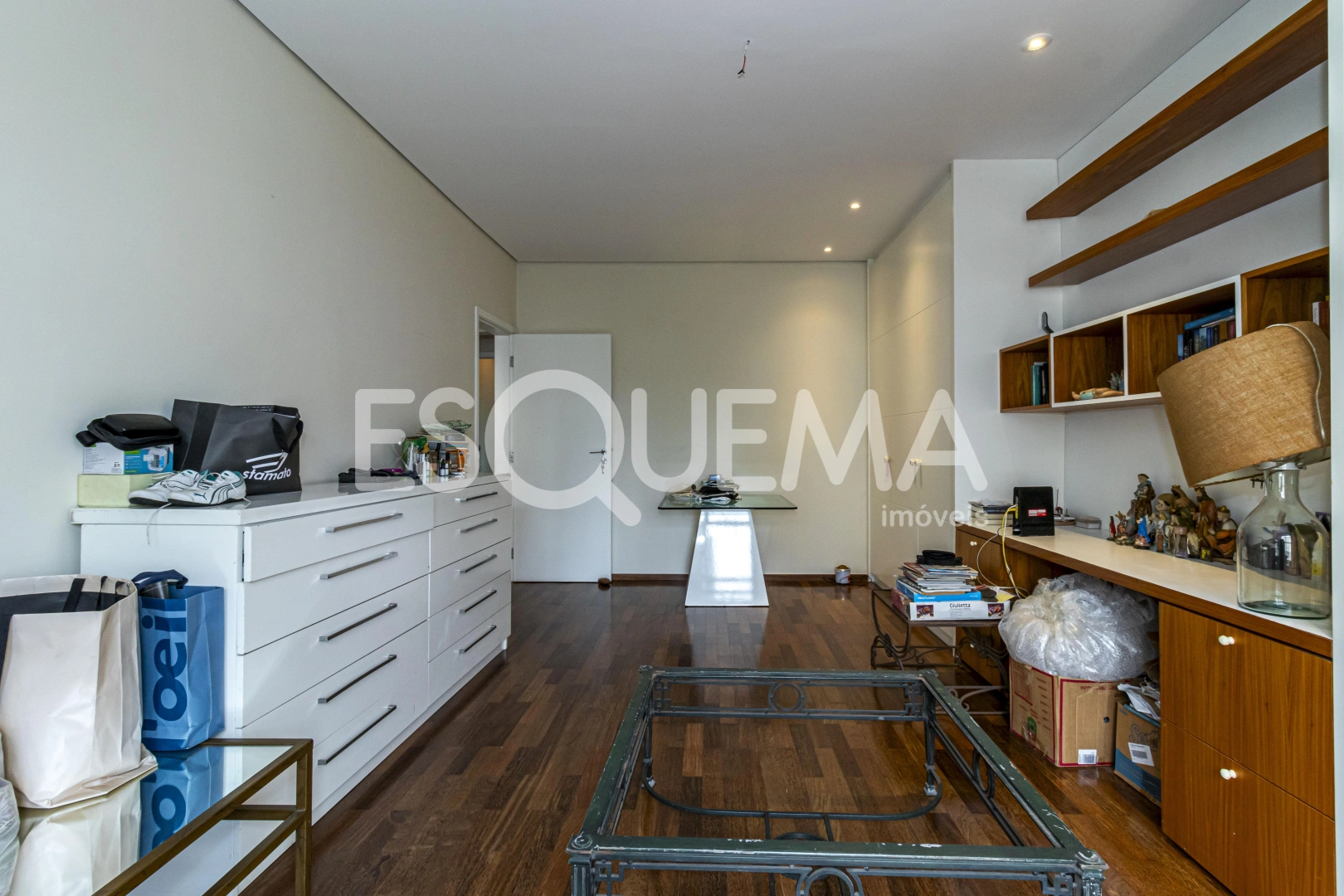Apartamento reformado em andar alto no Jardim América - Imagem 9