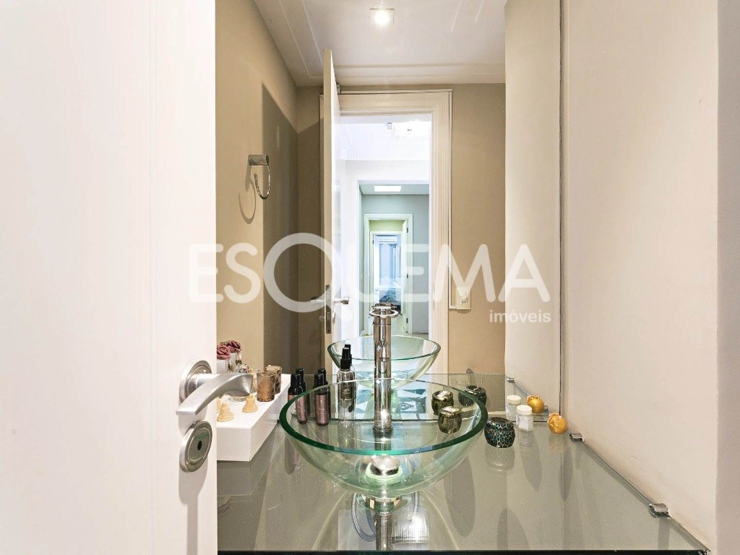 Apartamento com 4 suítes, varanda e lazer completo em rua tranquila do Itaim Bibi - Imagem 6