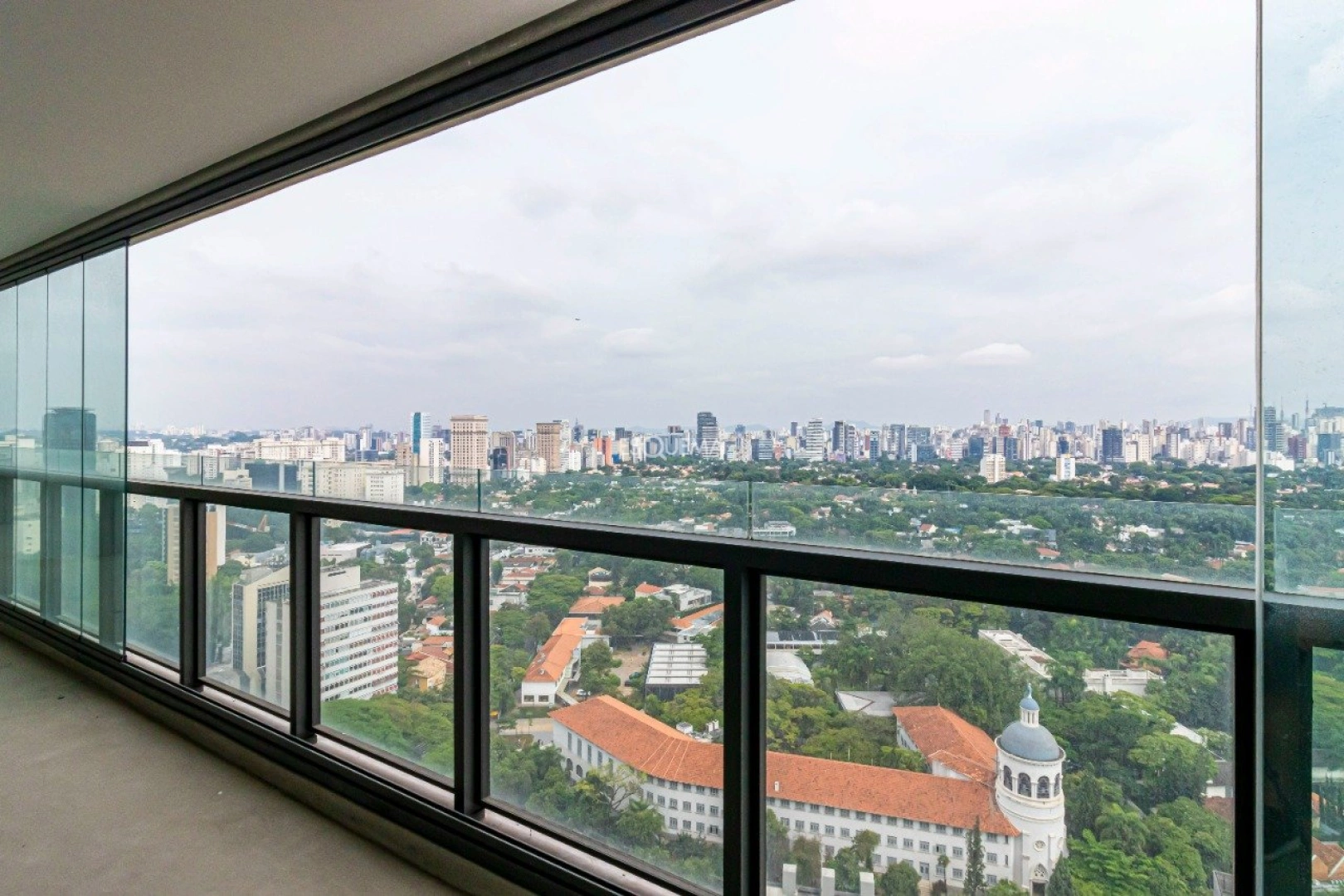 Apartamento em andar alto com vista livre no Itaim Bibi - Imagem 14