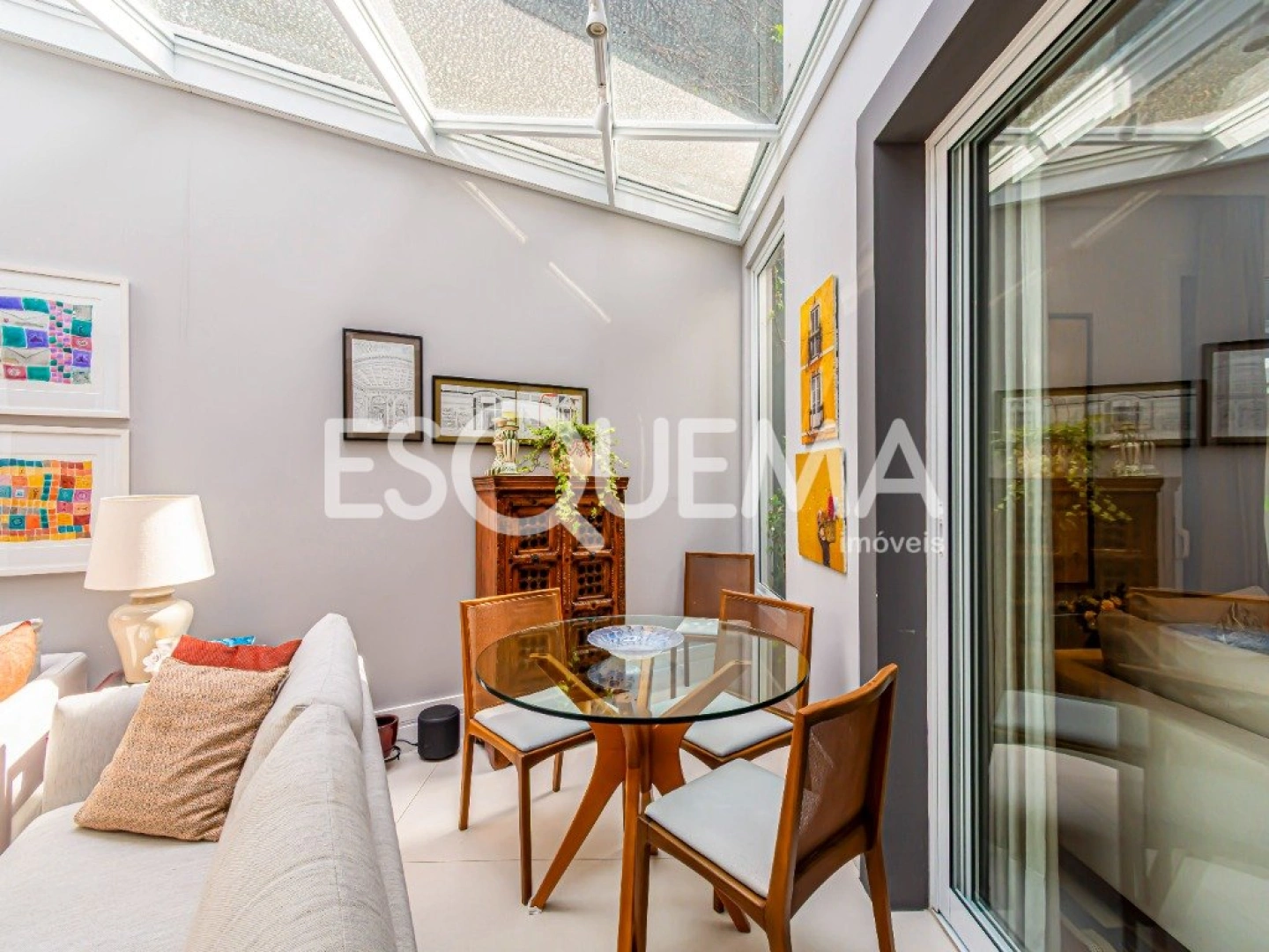 Casa reformada em região cobiçada - Imagem 12