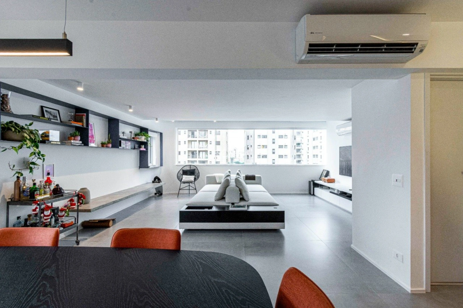 Apartamento reformado em localização privilegiada - Imagem 11